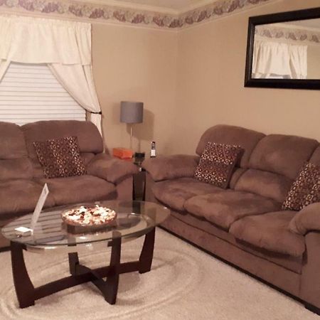 Beautiful Home - 5 Miles From Disney Orlando Eksteriør billede